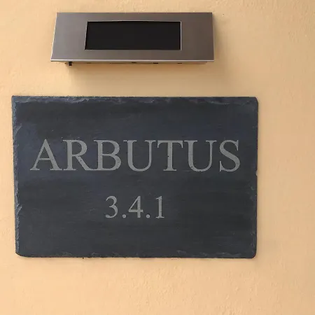 Apartment Arbutus - Relaxing With Fantastic Views *